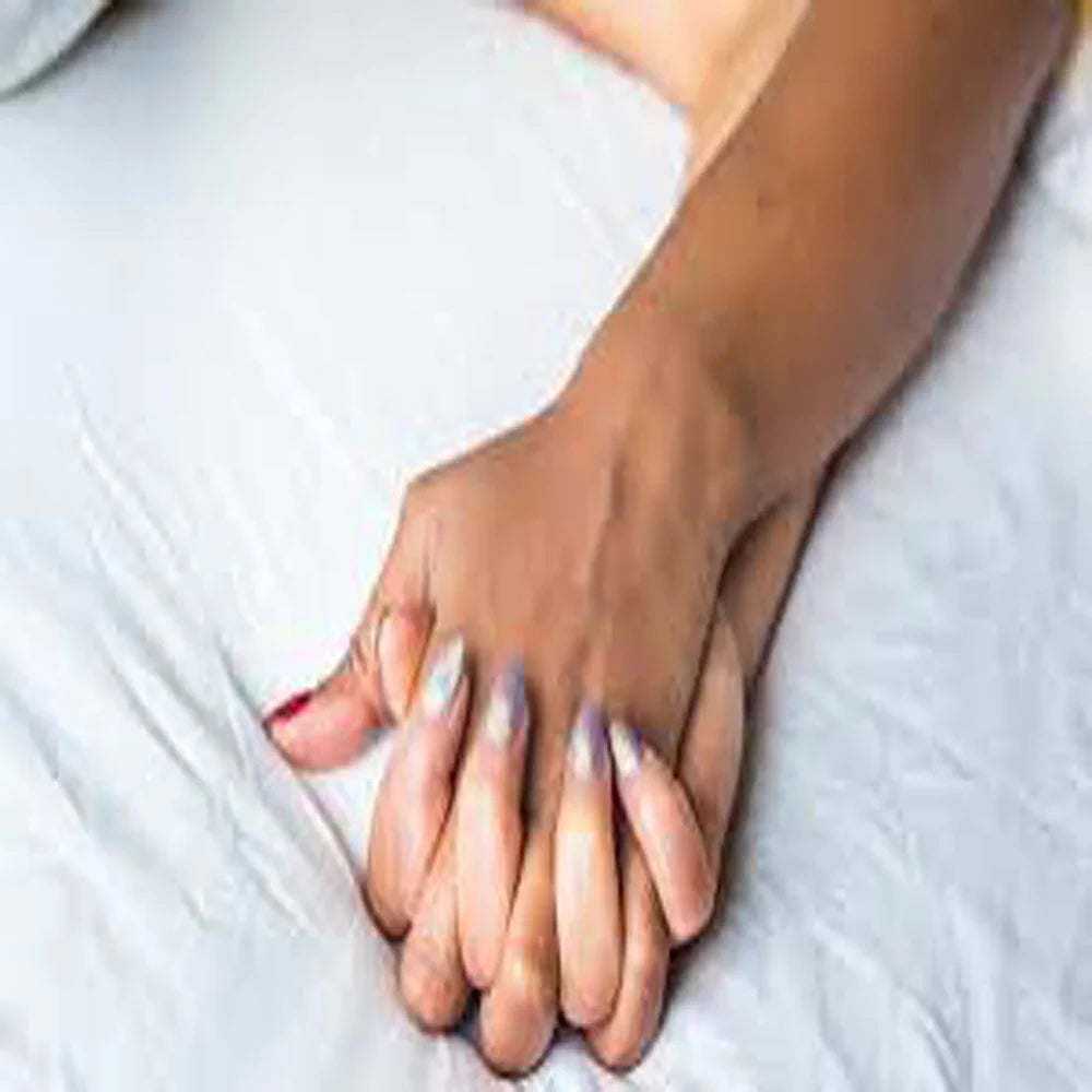 Intimvård och wellness med sensuell närhet och sexuell hälsa från Chambers of Love 