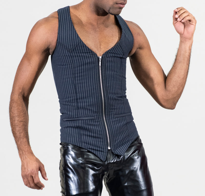 Korsettväst i kiritstrecksrandigt tyg