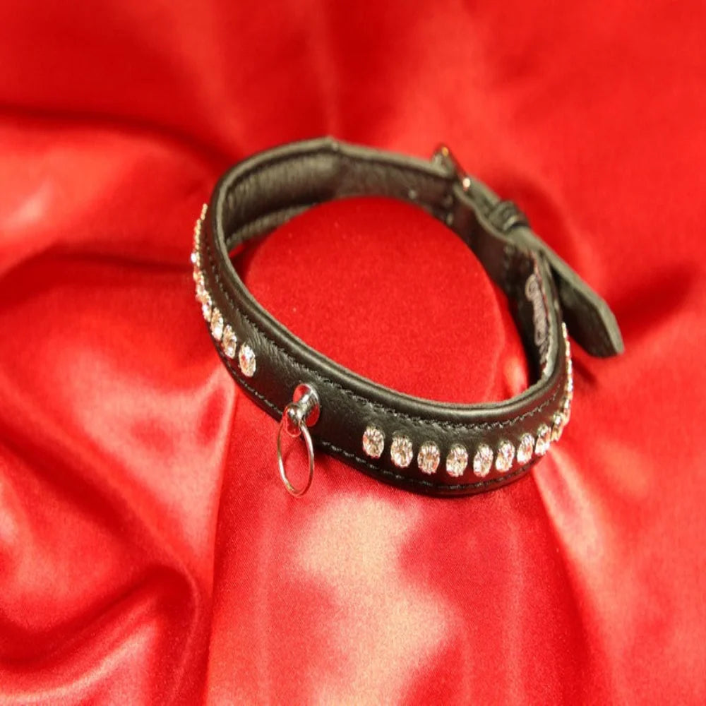 BDSM Läderhalsband Stora Kristaller