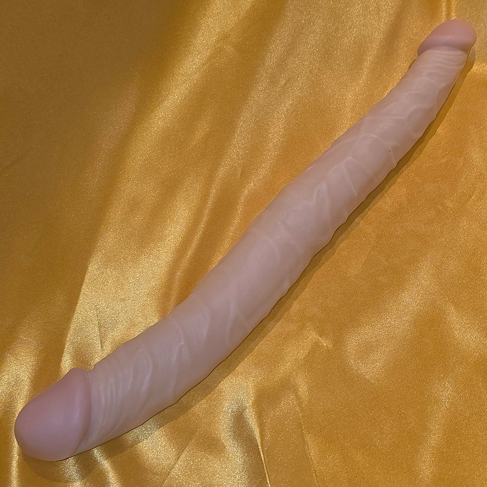 konisk dubbeldildo 36 cm – avsmalnande form med realistisk yta och flexibel design – Chambers of Love