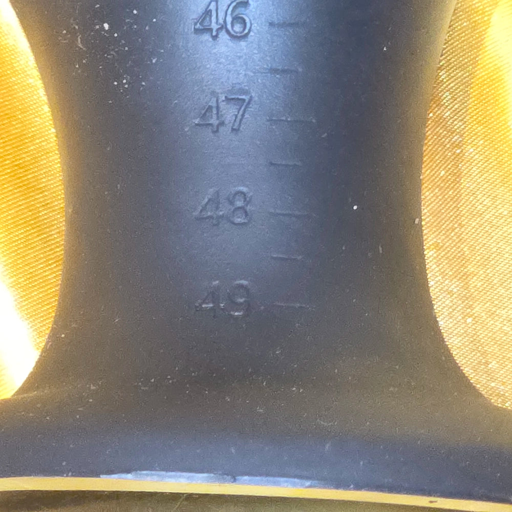 Lång anal plugg med skala