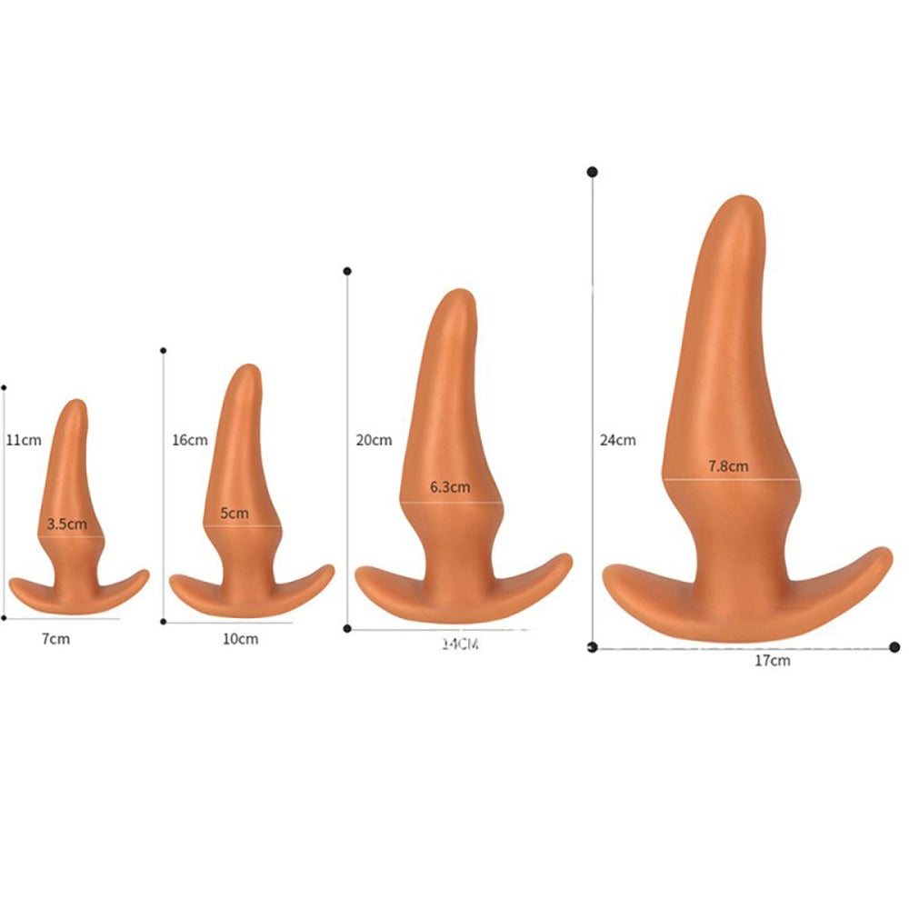 Nick silikon butt plug med mått angivelse från Chambers of Love. Detaljerad storleks guide som visar längd, diameter och bas bredd för alla 4 storlekar. Tillverkad i len, kroppssäker och ftalatfri silikon för säker och bekväm användning.