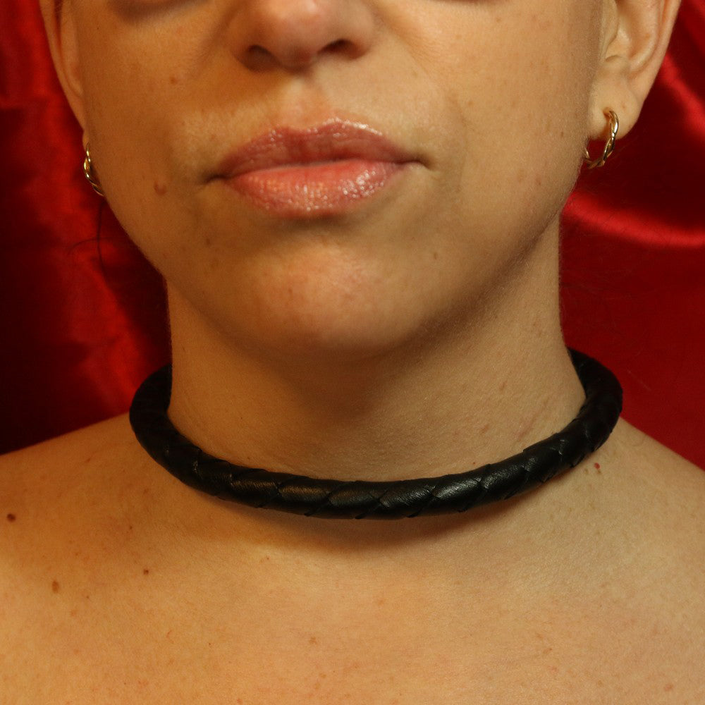 BDSM Flätat Läderhalsband