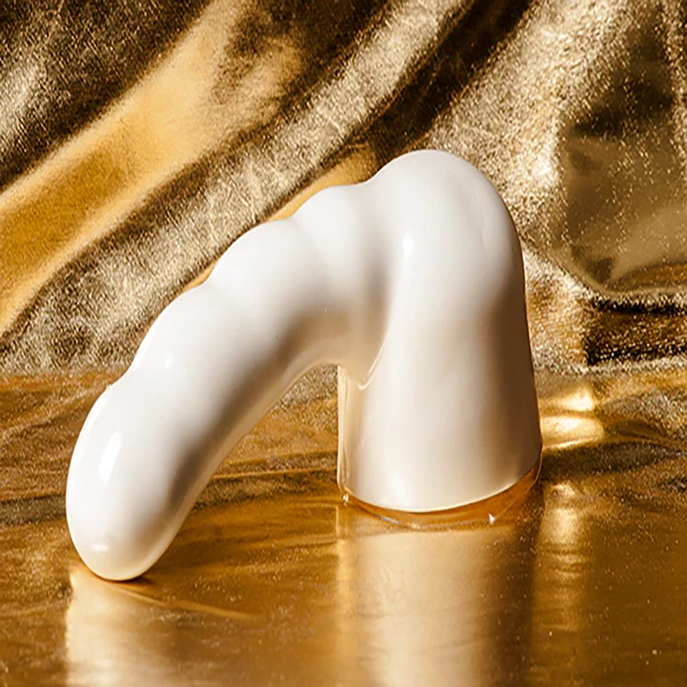 Magic Wand tillbehör iWand Wave från Chambers of Love i vit silikon med böjd form för G-punkt och P-punkt stimulering